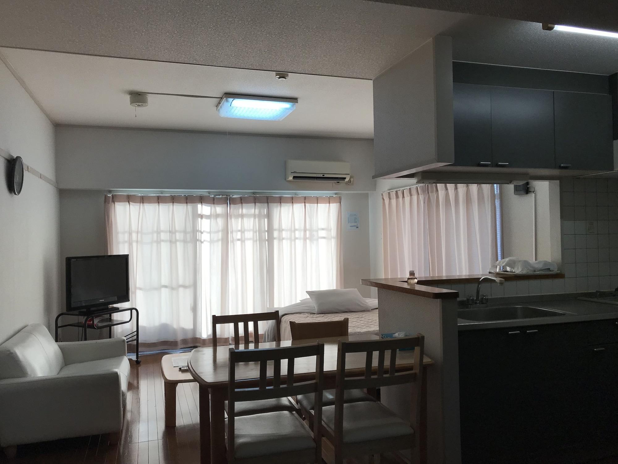 Weekly Harbourview Mansion Main Building Apartment Naha Exterior photo