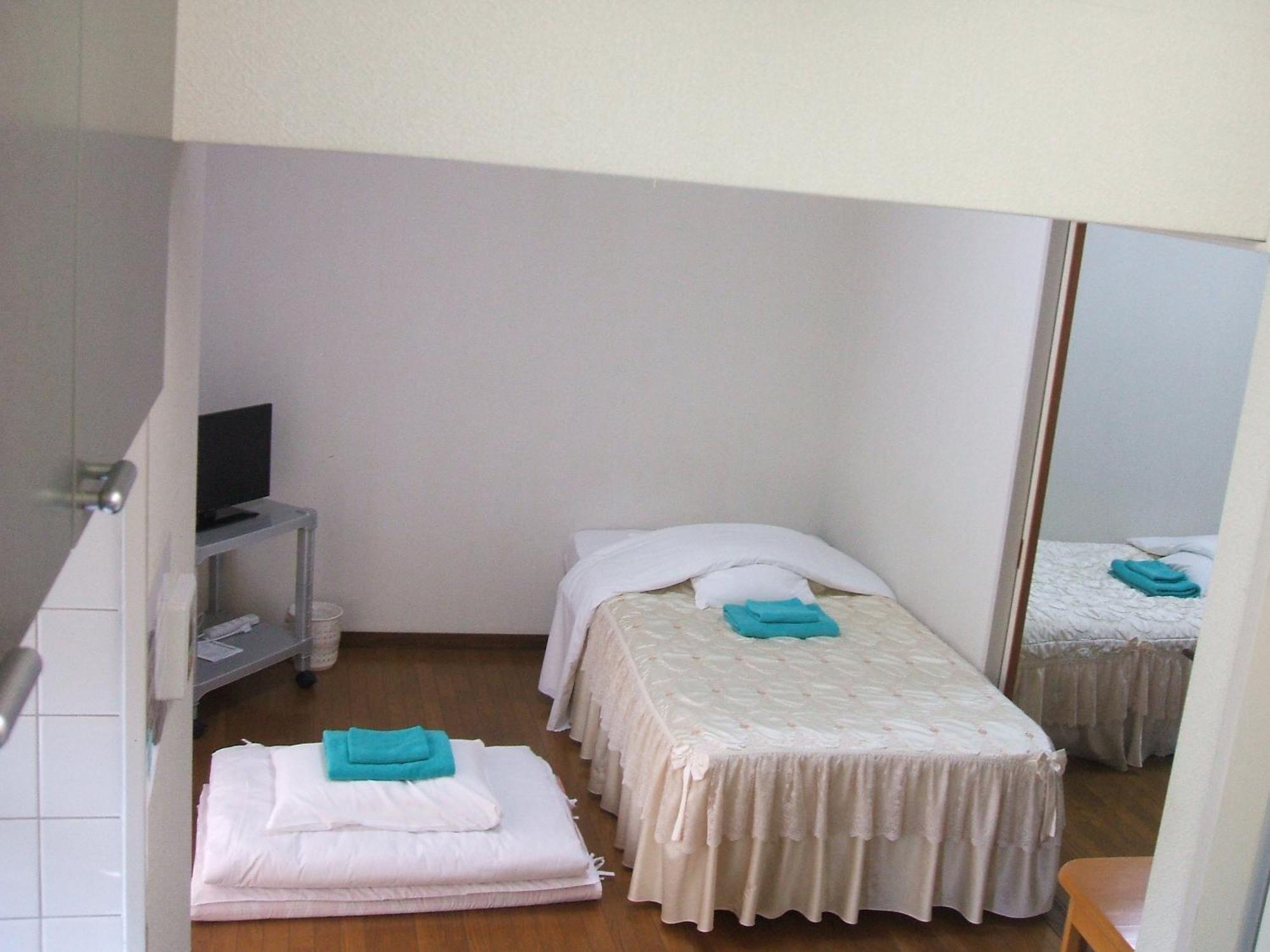 Weekly Harbourview Mansion Main Building Apartment Naha Room photo